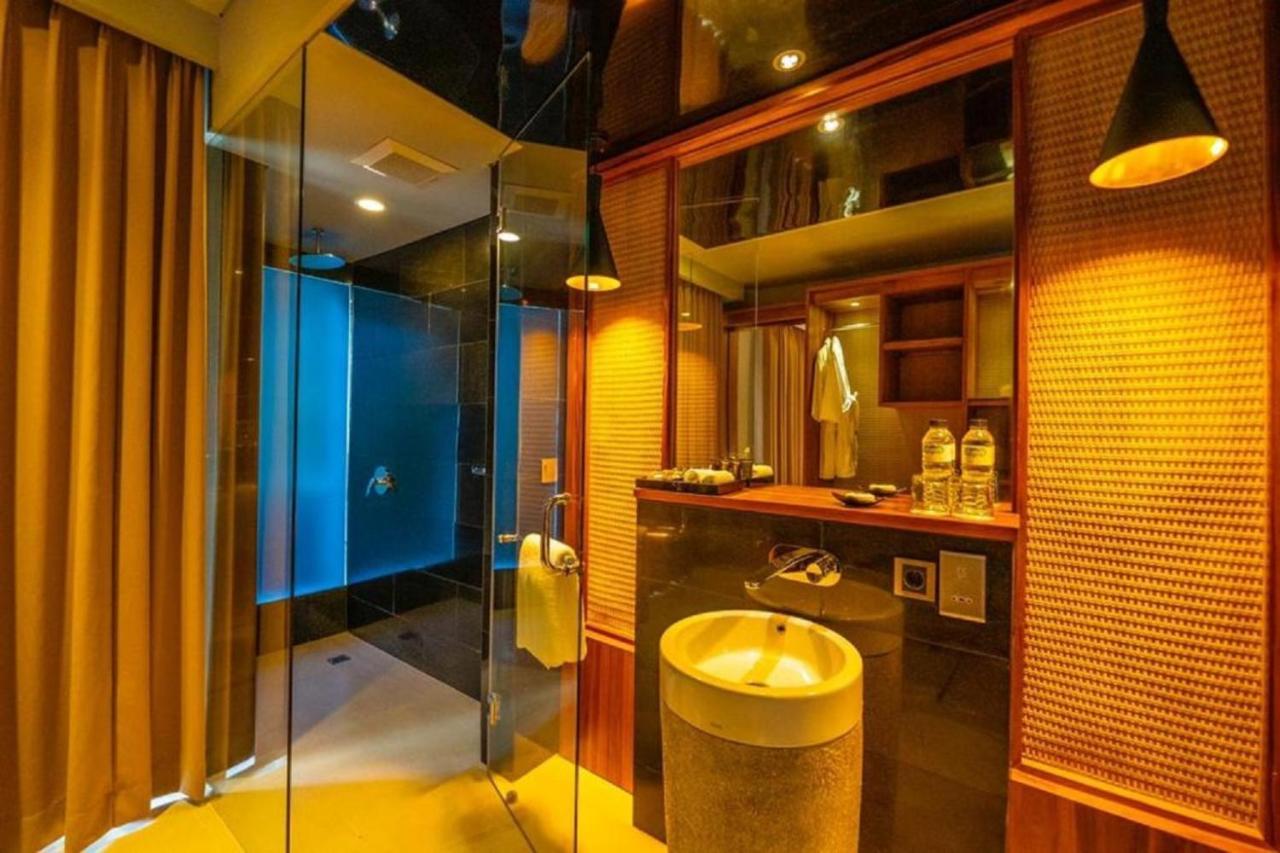 Agranusa Signature Villa Nusa Dua นูซาดูอา ภายนอก รูปภาพ