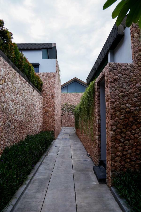 Agranusa Signature Villa Nusa Dua นูซาดูอา ภายนอก รูปภาพ